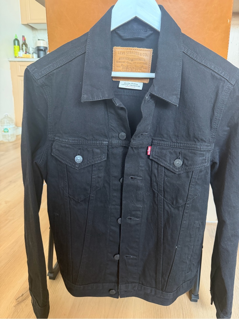 Levi's Men's Black Denim Trucker Jacket size small